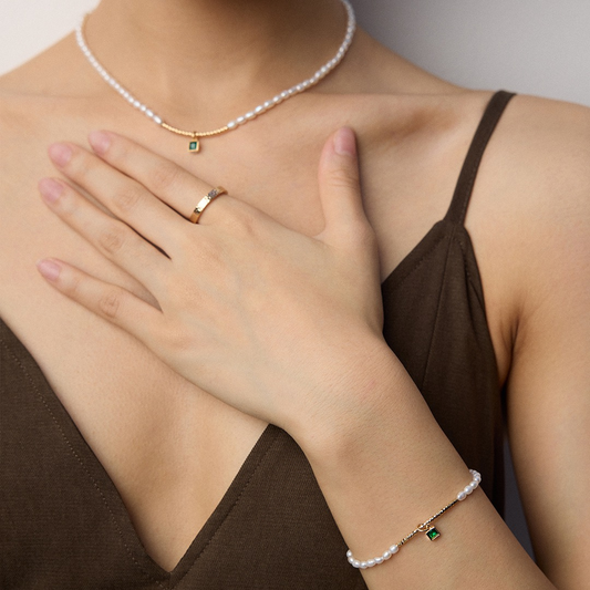 Emerald Grace Pearl Set (Necklace+ Bracelet)