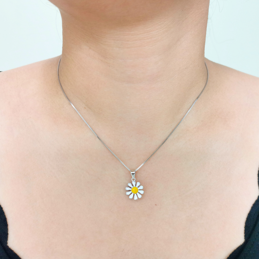 Sunveil Daisy Enamel Sterling Silver Pendant