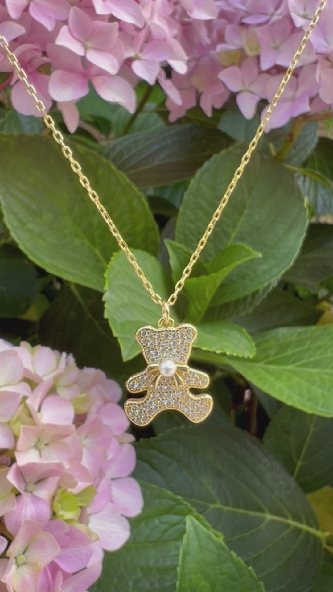 Pearl Teddy Necklace